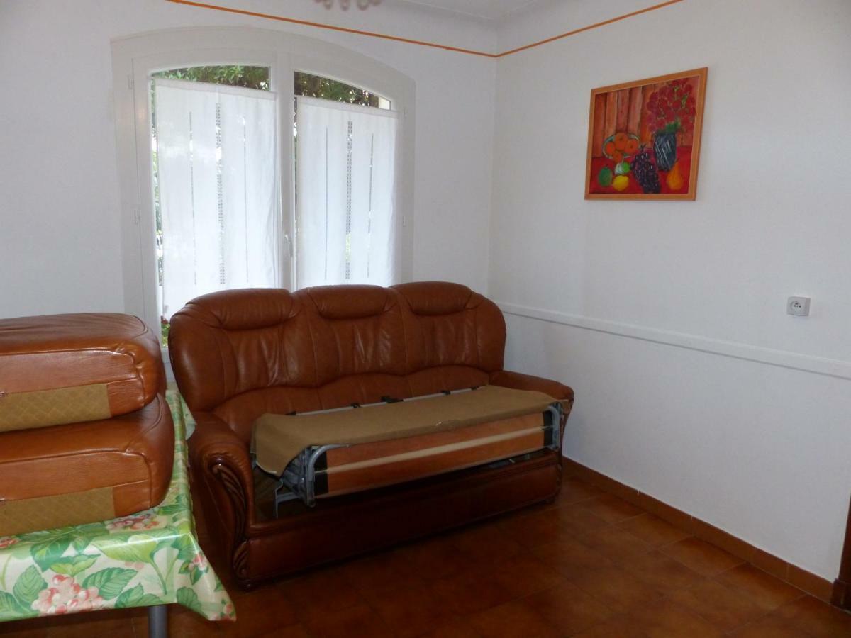 Apartment Stade Aime Giral *